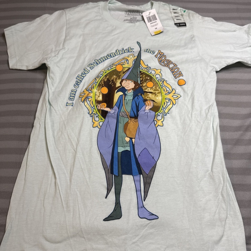 The Last‎ Unicorn Schmendrick Graphic Tee Limited Run HTF NWT Small